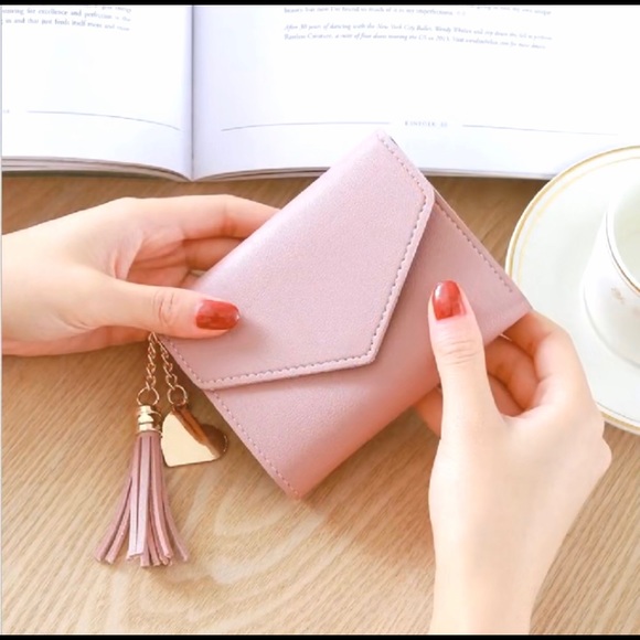 Handbags - Women’s pink Wallet